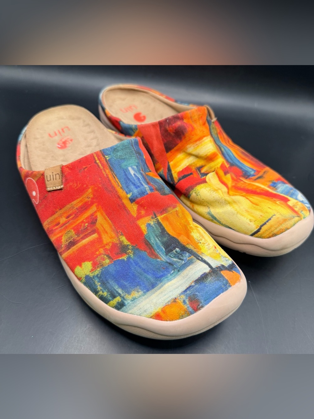 UIN- Color Brush Toledo, Women’s Size:9.5 Slip On‎ Shoes